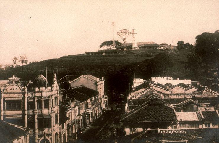 High Street towards Fort Canning in the 1900s. Source: NAS