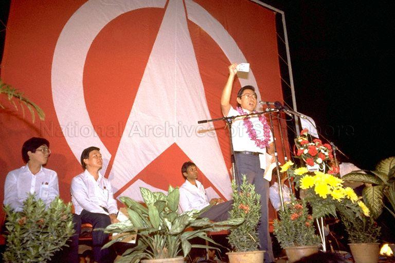 Singapore Democratic Party (SDP) candidate for Potong Pasir Constituency Chiam See Tong speaking at SDP rally for General Election 1984 at Potong Pasir Constituency, at the junction of Potong Pasir Avenues 1 and 2