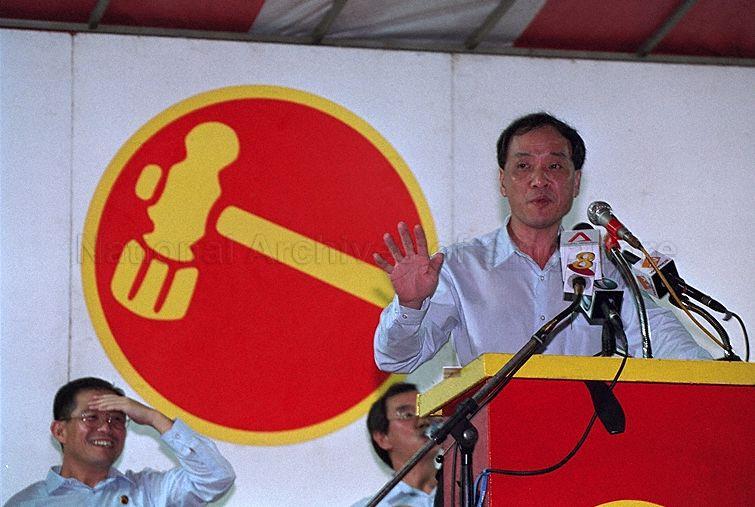 Workers' Party candidate for Hougang Constituency Low Thia Khiang speaking at Workers' Party rally for General Election 2001 at Nee Soon East Constituency at open field at Yishun Avenue 11 and Yishun Ring Road.