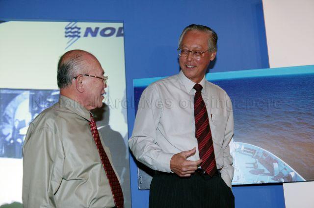 Prime Minister Goh Chok Tong with former Chairman of Neptune Orient Lines (NOL) Lua Cheng Eng (left) at launch of NOL book "Beyond Boundaries: The First 35 years of the NOL Story" held at Fullerton Hotel.