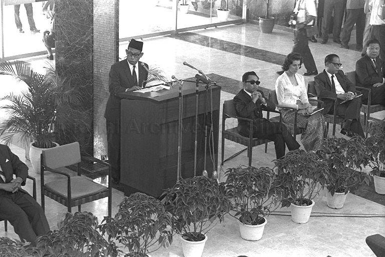 Malaysian Minister of Transport Dato Sardon bin Haji Jubir speaking at opening of Passenger Terminal Building at Singapore Paya Lebar Airport