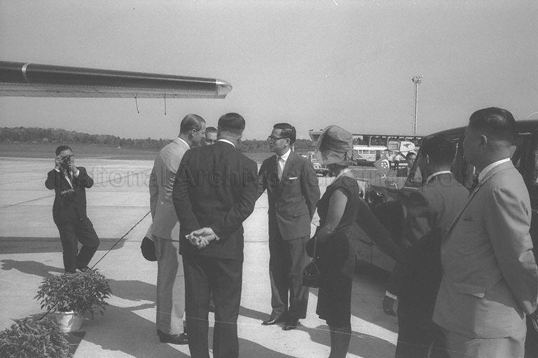 Duke of Edinburgh Prince Philip being welcomed by Minister for Health Yong Nyuk Lin upon his arrival in Singapore.