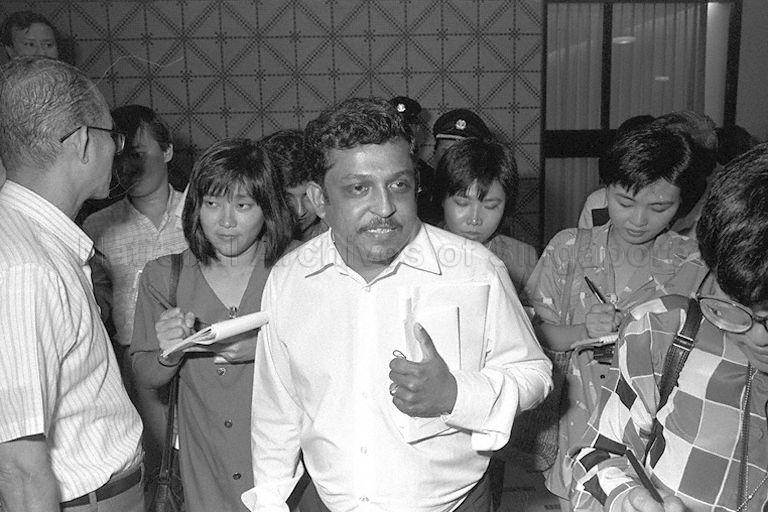 Independent candidate for Tanjong Pagar constituency Gnaguru s/o Thamboo Mylvaganam being surrounded by journalists at Singapore Conference Hall on nomination day for the General Election on 3 September 1988. The lawyer wants to be known as M G Guru.