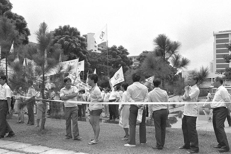 General Election 1988 - Supporters at Geylang Methodist Secondary School nomination centre for Aljunied, Hougang, MacPherson, Paya Lebar and Punggol constituencies on nomination day for the General Election on 3 September 1988.
