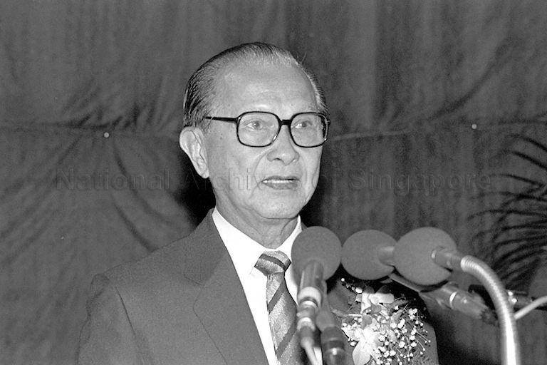 President Wee Kim Wee speaking during opening of Omni-Theatre at Singapore Science Centre