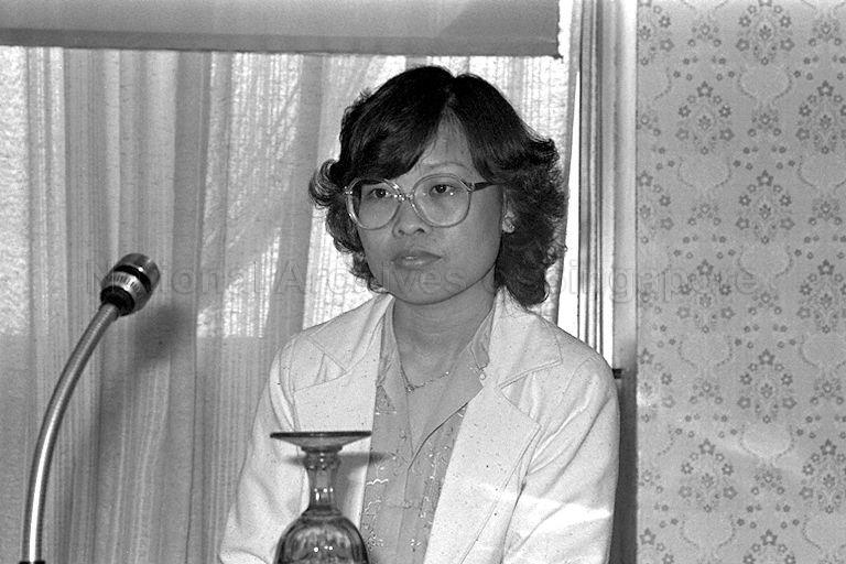 Assistant Director of Ministry of Culture Mrs Juliana Chua at the Second Singapore International Jazz Festival press conference at Hotel Royal