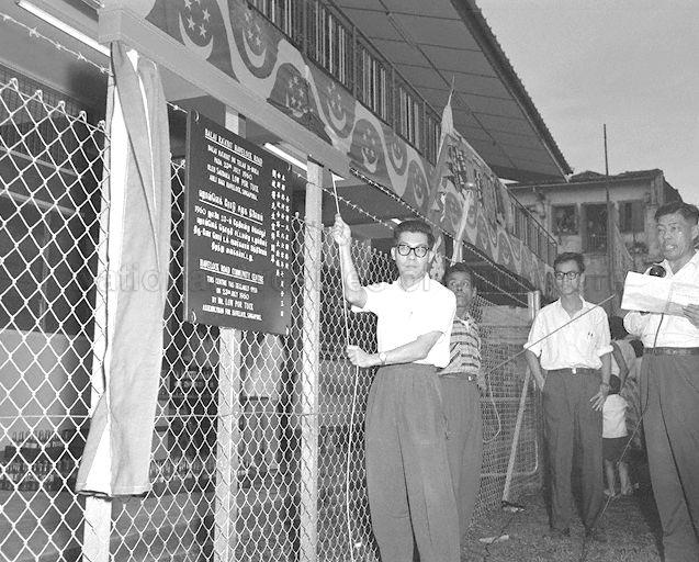 Assemblyman for Havelock Low Por Tuck unveiling