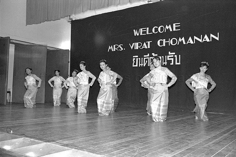 View of Thai cultural dance performance put up by students from National Junior College for Mrs Virat Chomanan during her visit to the college. Mrs Chomanan is accompanying her husband, Thai Prime Minister General Kriangsak Chomanan, on an official three-day visit to Singapore.