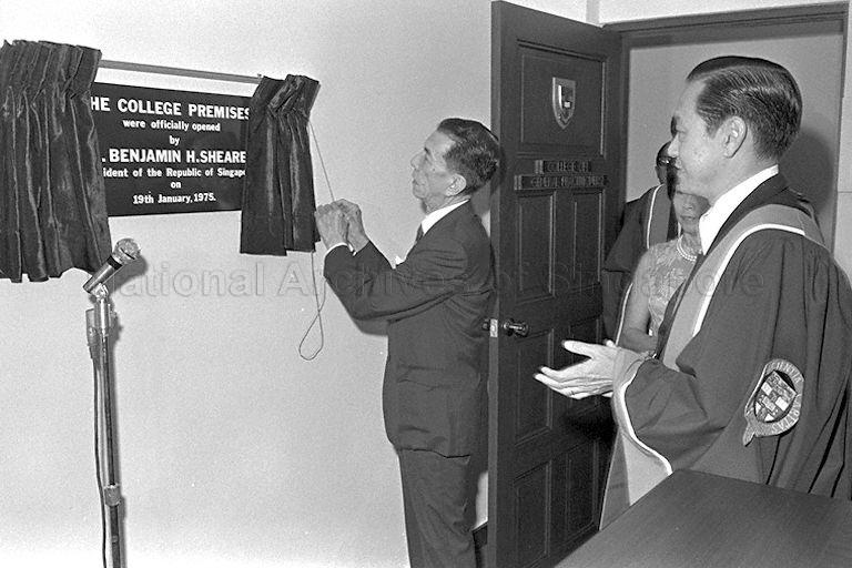 President Dr Benjamin Sheares, Patron of the College of General Practitioners, officiating at the official opening of the College's premises, Alumni Medical Centre