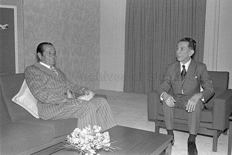 Former President of the Philippines Dr Diosdado Macapagal calling on President Dr Benjamin Henry Sheares at Istana