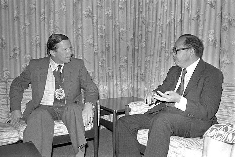 Minister for National Development Teh Cheang Wan (right) with Lord Mayor of London Sir Christopher Leaver during their meeting at Ministry of National Development Building