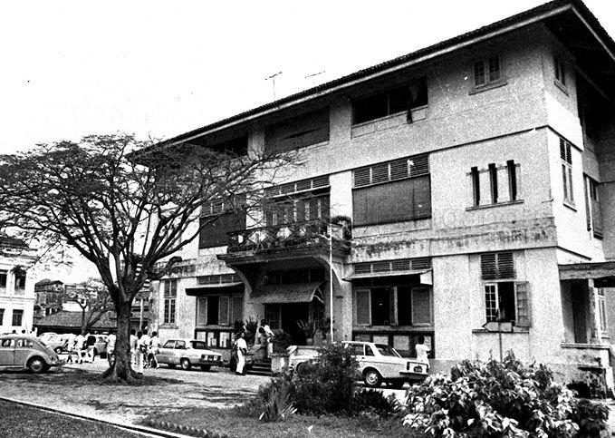 Principal's office building in Raffles Institution, Bras Basah Road