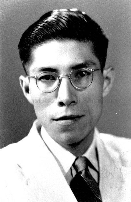 Portrait of Professor Kiang Ai Kim, Queen's Fellow 1949 and first Singaporean to be Professor and Head of Chemistry in the University of Malaya