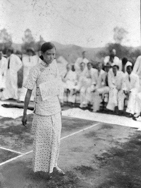 Students of the King Edward VII College of Medicine participating in orientation programme