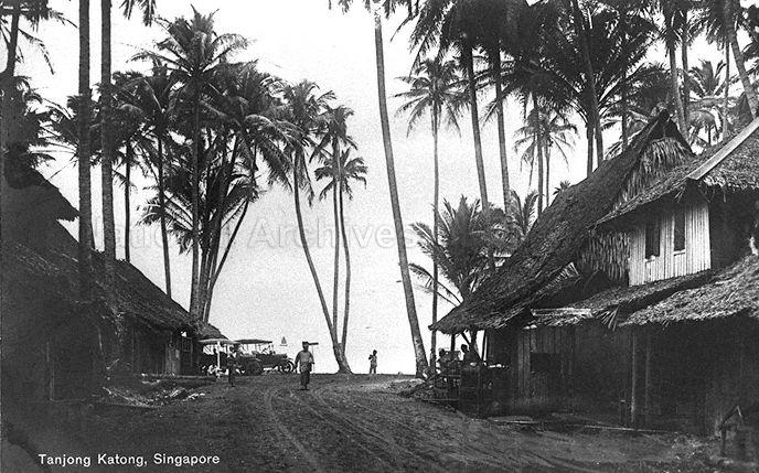 Corner where end of Upper East Coast Road meets beginning of Bedok Road (perpendicular to foreground). The whole stretch of coast from here towards Tanjong Rhu was known as Tanjong Katong at that time. The road itself was simply known as East Coast Road.