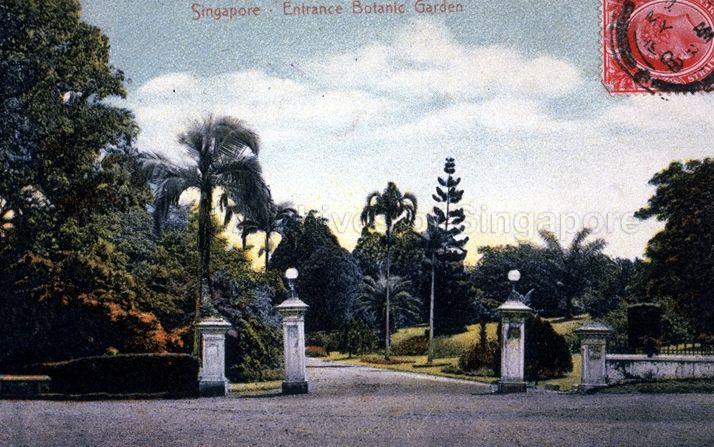 Entrance to Singapore Botanic Gardens at the corner of Holland and Cluny Roads