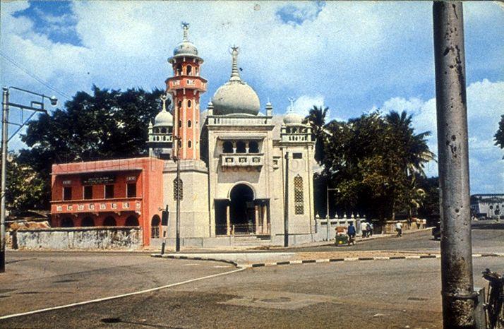 Malabar Mosque, officially Malabar Muslim Jama-Ath Mosque (also known as the Golden Dome Mosque), at 471 Victoria Street (corner between Victoria Street and Jalan Sultan). On 10 April 1956, the foundation stone for the mosque was laid by the Mufti of Johor Tuan Syed Alwi Adnan .The mosque was declared opened on 24th January 1963 by the Yang di-Pertuan Negara Yusof bin Ishak.