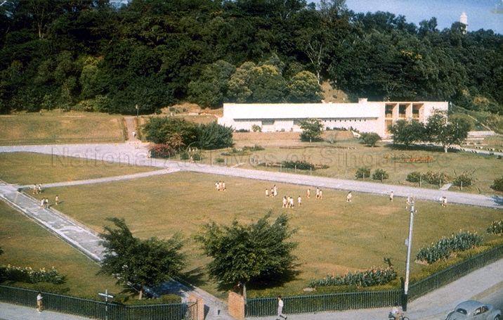 Van Kleef Aquarium at River Valley Road was named after Dutchman Karl Willem Benjamin Van Kleef who resided in Singapore from the late 19th century until 1913 when he returned to Holland. He bequeathed his estate to the municipal government of Singapore upon his death in 1930. The aquarium opened in September 1955 but falling visitorship resulted in its closure in 1991.
