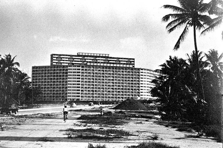 Block 52 at Toa Payoh Lorong 5 and Block 51 behind it