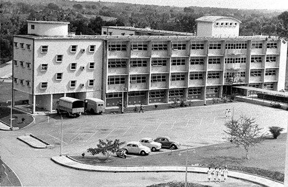 Thomson Road Hospital at Toa Payoh Rise. The hospital for the chronic sick was opened by Minister for Health A J Braga on 19 May 1959. It included the School of Nursing for Pupil Assistant Nurse that officially opened on 25 September 1965. The hospital was renamed Thomson Road General Hospital in 1968 and subsequently Toa Payoh Hospital in 1975. It closed its doors on 15 February 1997 and shifted its operations to New Changi Hospital in Simei, later renamed as Changi General Hospital on 28 March 1998.