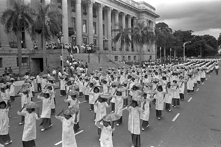 National Day Parade 1966 Rehearsal - Students practising Malay dance in front of City Hall