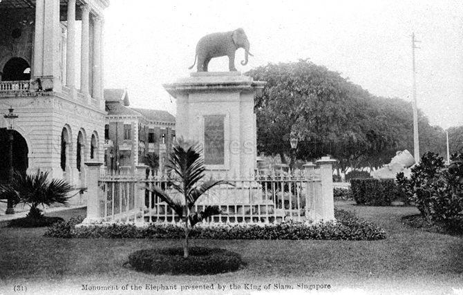 Elephant statue presented by King Chulalongkorn (Rama V) of Siam to commemorate his 1871 visit to Singapore. The statue was first erected outside Victoria Memorial Hall in 1872 before it was moved to outside the Court House (now known as Arts House) in 1919.