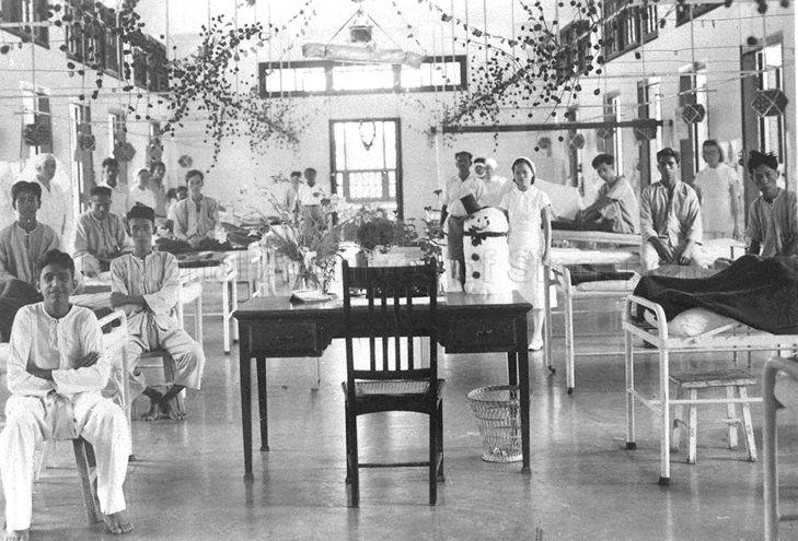 General Hospital ward with Christmas decorations