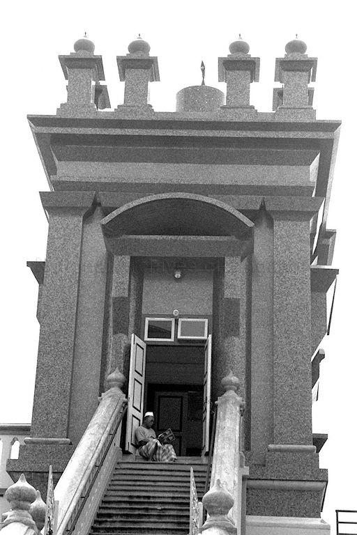Makam Habib Noh (or Keramat Habib Noh) at 37 Palmer Road, a famous Muslim mausoleum in Singapore