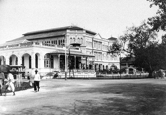 Raffles Hotel at Beach Road, Singapore.
