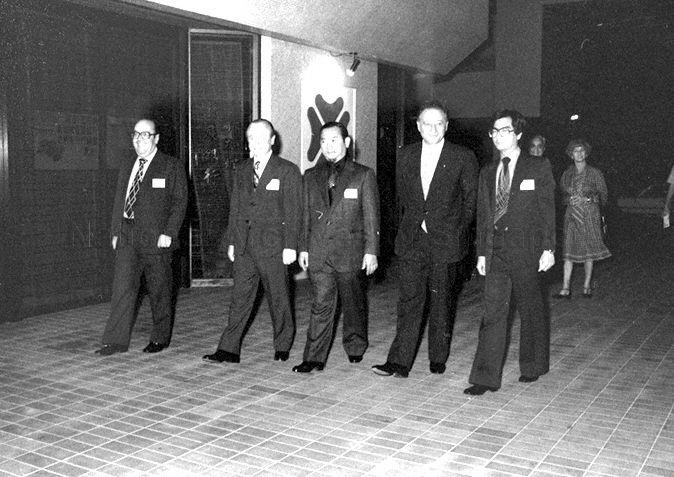 President of Israel Diamond Exchange and World Federation of Diamond Bourses Moshe Schnitzer (second from left), who is Guest of Honour at official opening of Jeweltime '79, with officials on arrival at World Trade Centre (WTC)