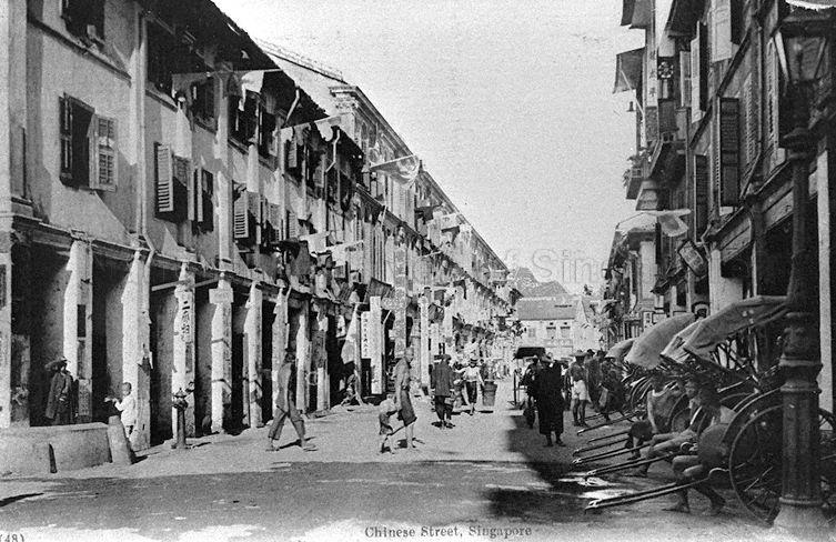 Street scene in Chinatown, Singapore
