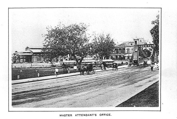 Master Attendant's Office, Singapore. Cavenagh Bridge can be seen on the right.