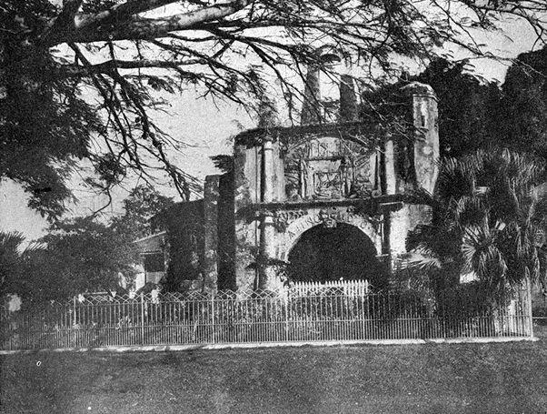 A Famosa, Malacca, Straits Settlements. Built in 1511 by the Portuguese after they captured Malacca, the fort changed hands in 1641 after the Dutch drove the Portuguese out of Malacca. When Malacca was ceded to the United Kingdom in early 19th century, the entire fortress was demolished except for this gate.