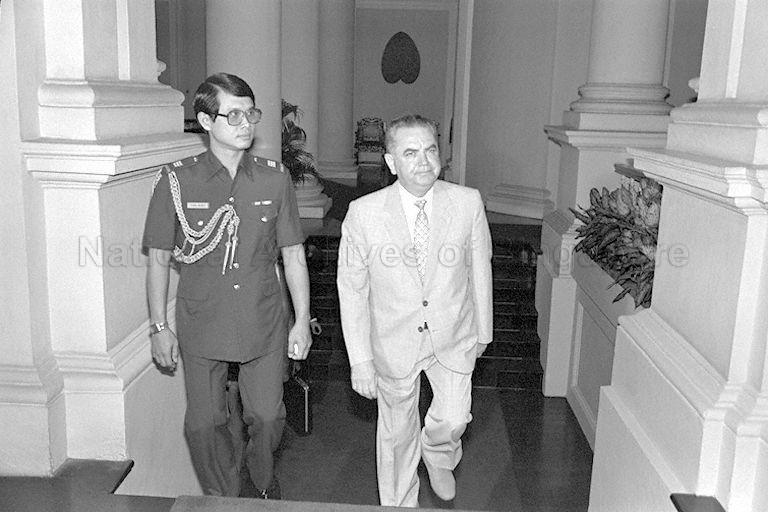 Romanian Prime Minister Constantin Dascalescu (right) at the Istana.