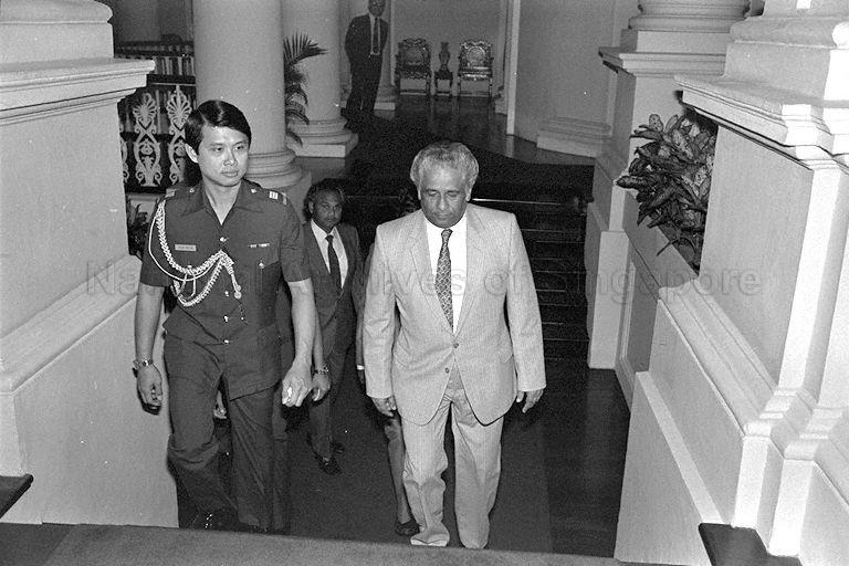 Mauritian Prime Minister Anerood Jugnauth (right) at the Istana. Prime Minister Jugnauth is on a two-day official visit to Singapore.
