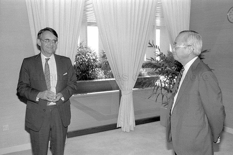 Former United States Secretary of Commerce Peter G Peterson (left) at the lunch hosted by Minister for Finance Dr Richard Hu (right) at Monetary Authority of Singapore (MAS) Penthouse. Mr Peterson is currently Chairman of the Blacksone Group of Investment banking firms.