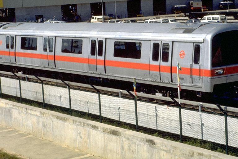 One of the first Mass Rapid Transit (MRT) trains delivered to Singapore; photo taken at commemoration ceremony at Bishan depot for delivery of the first trains, ceremony is officiated by Minister for Communications and Information Dr Yeo Ning Hong