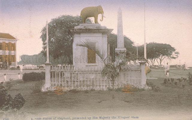 Bronze elephant, presented by King Chulalongkorn of Siam during his visit to Singapore in 1871, at its original site in front of the Victoria Memorial Hall