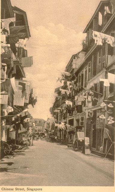 Street scene in Chinatown, Singapore