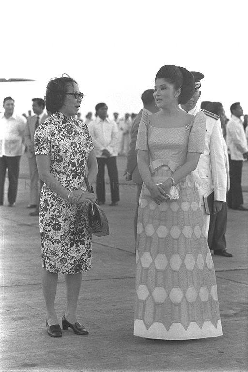 Mdm Kwa Geok Choo, wife of Prime Minister Lee Kuan Yew and Mrs Imelda Marcos, wife of President Ferdinand Marcos of the Philippines, at Manila International Airport. This is before the departure of PM Lee Kuan Yew and his delegation after his three-day official visit to Manila.