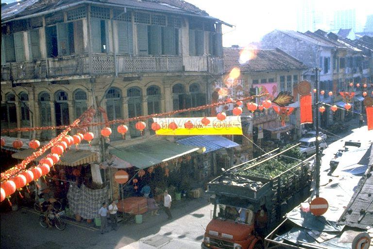 Lai Chun Yuen Theatre located at the corner of Smith Street and Trengganu Street. Built in 1887, the three-storey, 834-seater theatre which staged Cantonese operas was severely damaged by a bomb during World War II. It was eventually rebuilt and converted into shophouses after the war.