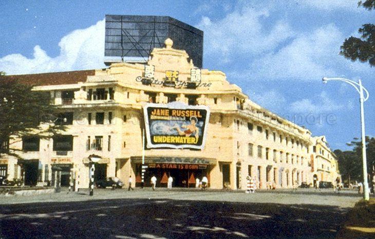 Capitol Cinema was Shaw Organisation's flagship cinema after they purchased the Capitol building (later renamed Shaws Building) from the Namazie brothers in 1946. The tenancy of the building was returned to the Singapore government in 1980s.