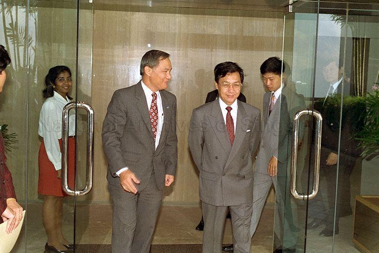 Executive Director of Port of Singapore Authority, James Leo Chin Lian (left) escorting Thailand's Prime Minister Chuan Leekpai during visit at PSA Building. &nbsp;Mr Chuan, who was elected to office last September is here on a three-day official visit.