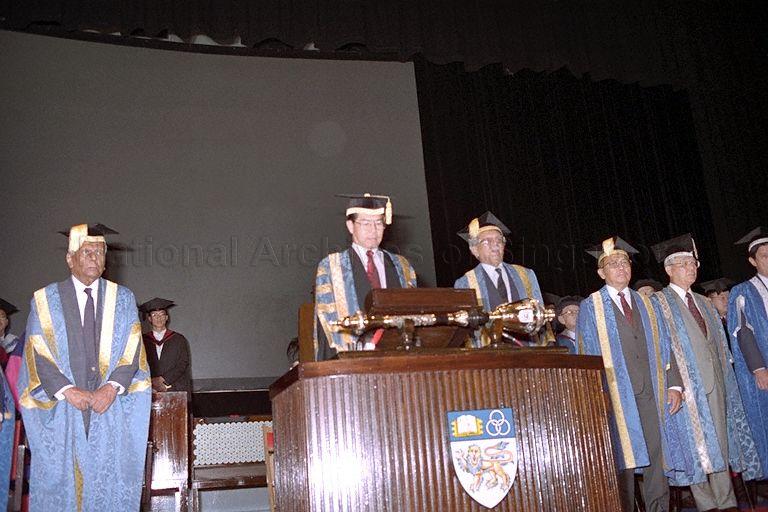 Chancellor of National University of Singapore (NUS), President Ong Teng Cheong presiding over the NUS convocation ceremony in Kallang Theatre