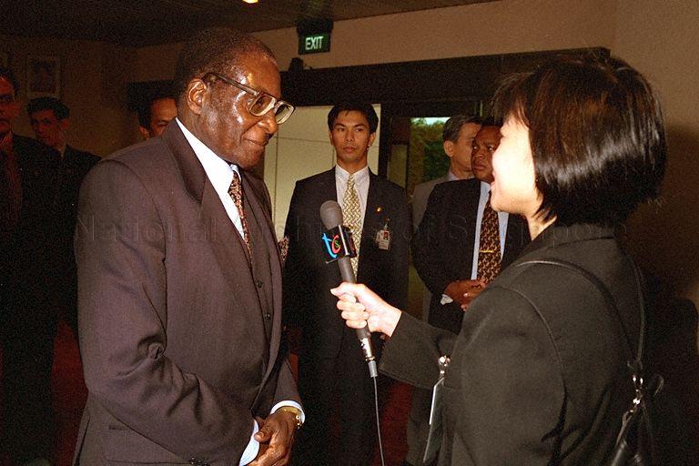 Zimbabwean President Robert G Mugabe speaking to reporters during his departure at Singapore Changi Airport Terminal 1. &nbsp;The Zimbabwean President was here on a three-day official visit accompanied by prominent businessmen and government officials.