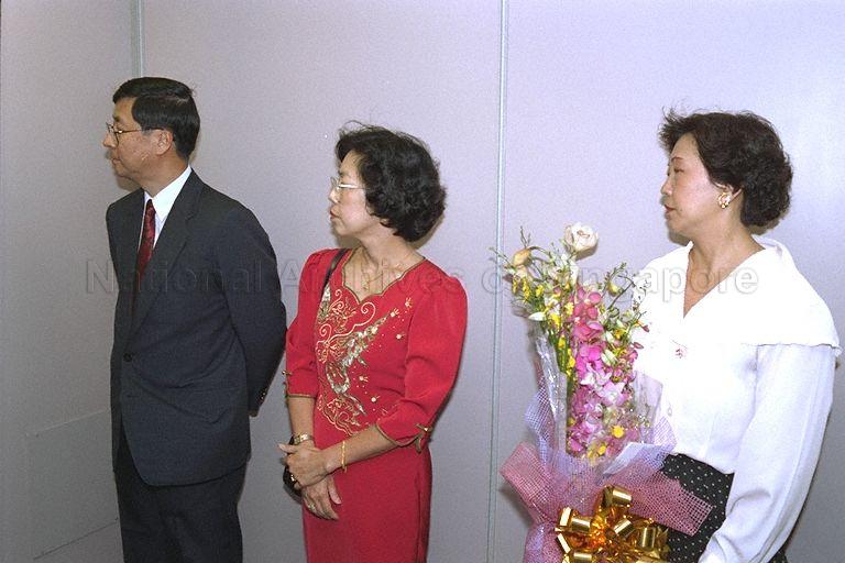 Minister without Portfolio and Minister-in-attendance Lim Boon Heng and Mrs Lim getting ready to greet Korean President Kim Young Sam and Mrs Kim at the Singapore Changi Airport Terminal 2