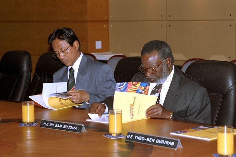 Senior Minister of State for Education Sidek bin Saniff (left) with President of the Republic of Namibia Dr Sam Nujoma during the Namibian President's visit to Ministry of Education