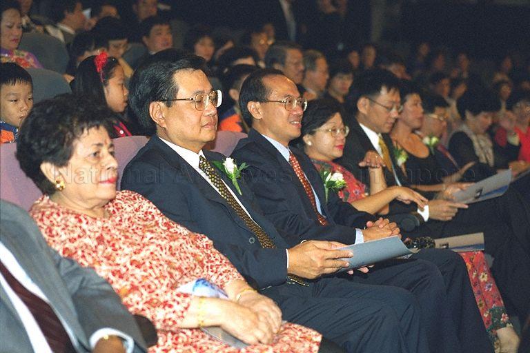 From left, Mrs S R Nathan, Chairman of Mediacorp TV Singapore Pte Ltd Cheng Wai Keung, Minister for Information and the Arts and Second Minister for Trade and Industry Brigadier-General George Yeo Yong-Boon and his wife, Television Corporation of Singapore (TCS) Chief Executive Officer Lee Cheok Yew at Fame Awards final held in TCS TV Theatre.
