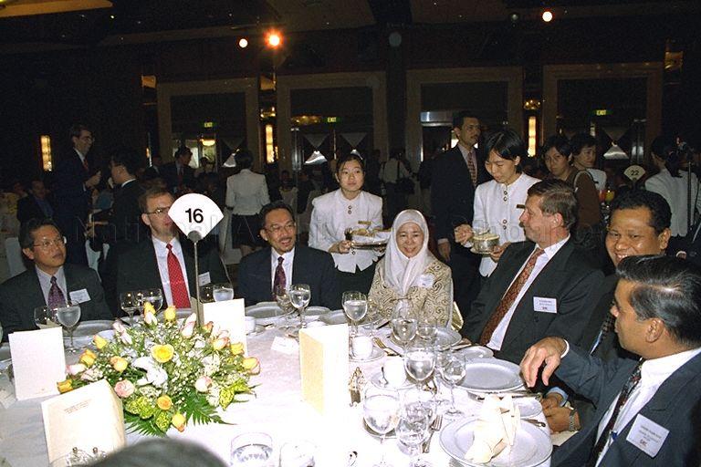 Malaysian Deputy Prime Minister Datuk Seri Anwar Ibrahim (seated third from left) attending 157th Annual General Meeting lunch of the Singapore International Chamber of Commerce. He is accompanied by his wife Wan Azizah Wan Ismail (on his left) for the event at the Westin Stamford.