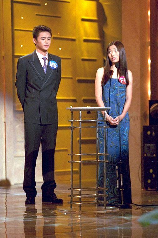 Female Star Search Finalist Vivian Lai (right) who won the Female Star Search prize during the All-Asian Star Search grand final held in Television Corporation of Singapore TV Theatre. The event was attended by guest of honour  Minister for Information and the Arts and Second Minister for Trade and Industry Brigadier-General George Yeo Yong-Boon.